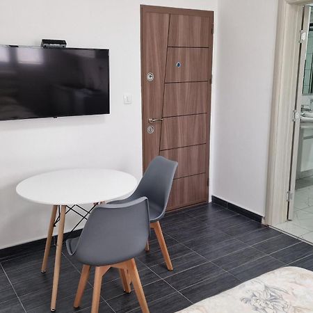 Apartman Tolosi Podgorica Extérieur photo