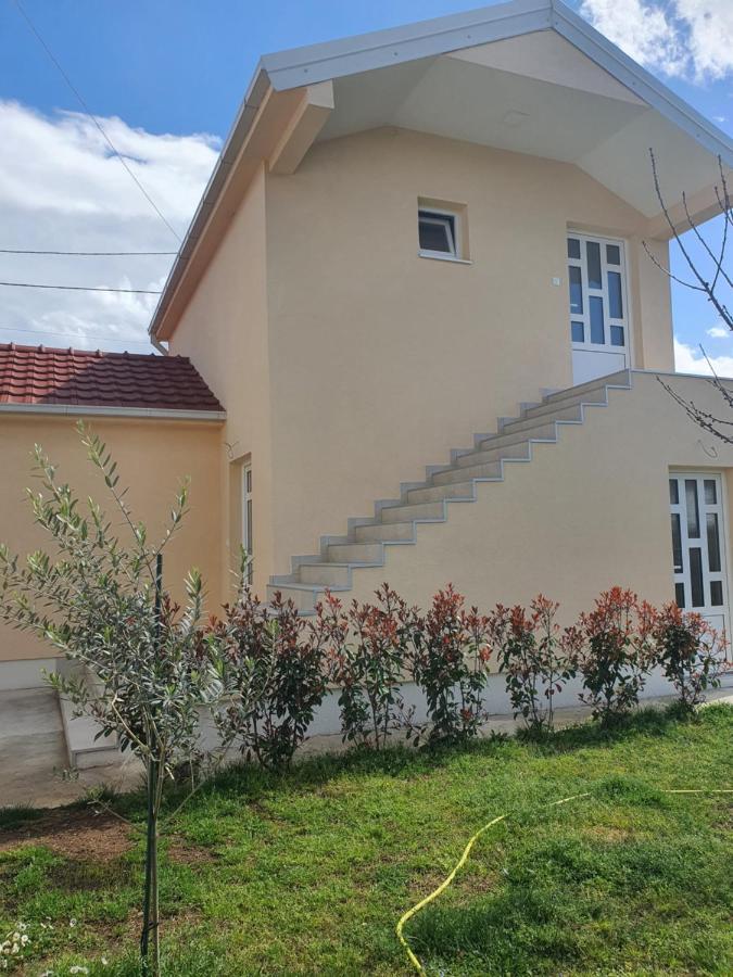 Apartman Tolosi Podgorica Extérieur photo