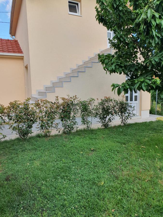Apartman Tolosi Podgorica Extérieur photo